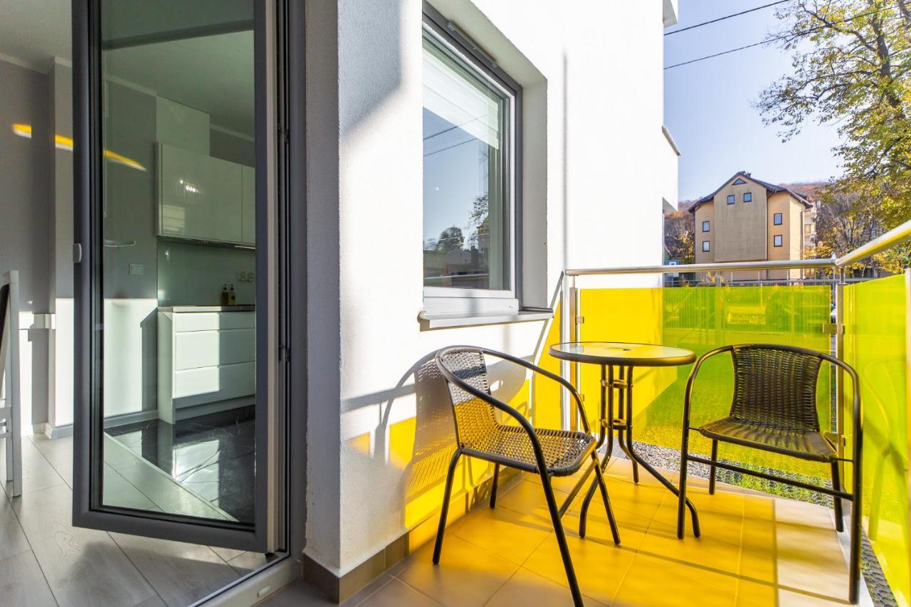 Kolorowe Balkony - Sloneczny Apartament W Miedzyzdrojach By Noclegi Renters Miedzyzdroje Exterior foto